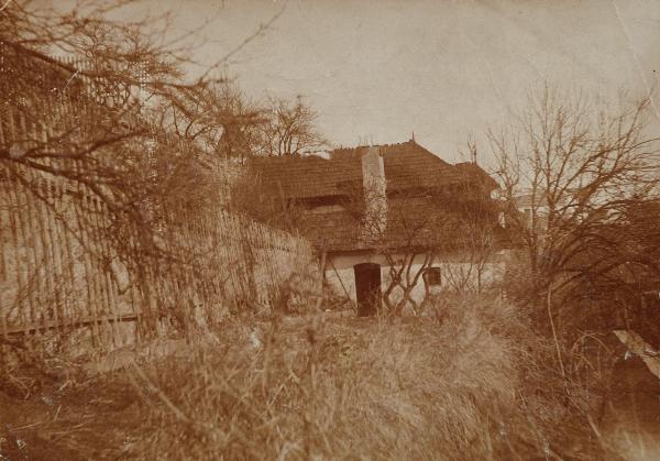 Egon Schieles Gartenhaus in Krumau, Foto möglicherweise von Schiele 